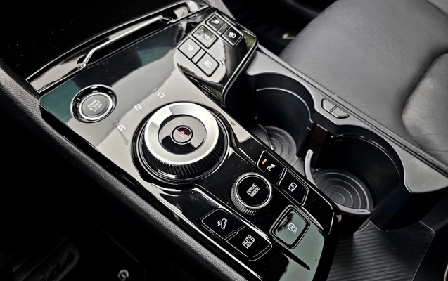 imagem-https://www.socarrao.com.br/sc-vehicle-images-prod/2231961/1789562106697-TAE2O2fRltHlmZr5QtUsqjvNwfpbYVI5.jpg