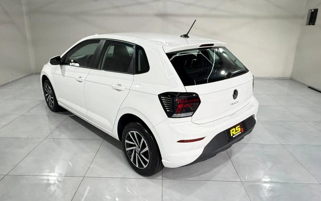 imagem-https://www.socarrao.com.br/sc-vehicle-images-prod/2232146/1792671621556-8205314_0_B_6fbf0bcc2b.jpeg