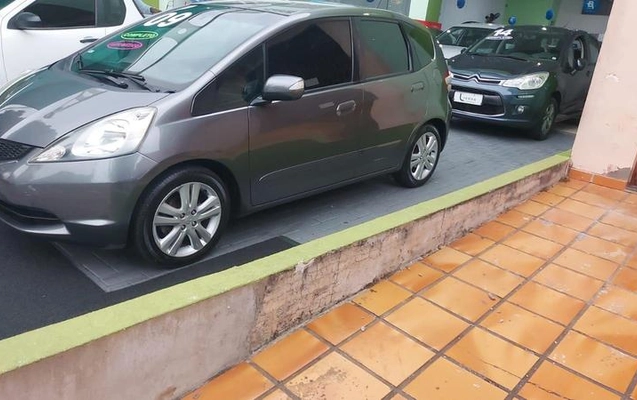 imagem-https://www.socarrao.com.br/sc-vehicle-images-prod/2241464/1789663020971-8204126_1_B_f4929e34e7.jpeg