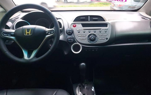 imagem-https://www.socarrao.com.br/sc-vehicle-images-prod/2241464/1789663020978-8204126_5_B_f87ddc0aba.jpeg
