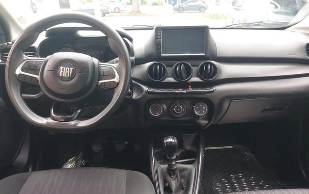 imagem-https://www.socarrao.com.br/sc-vehicle-images-prod/2241472/1787760866309-8172005_2_B_6049b9e026.jpeg