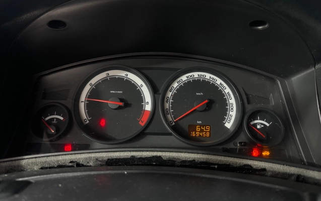imagem-https://www.socarrao.com.br/sc-vehicle-images-prod/2241509/1786448905424-81db3a3a-b353-480a-ab39-ac763783ebd8.jpg