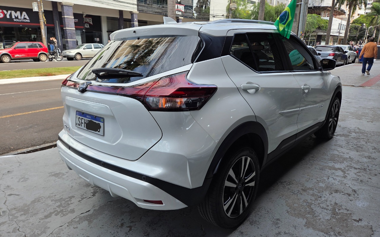 imagem-https://www.socarrao.com.br/sc-vehicle-images-prod/2241604/1781961634350-MTAwMDQ5OTcxMy5qcGc.jpg