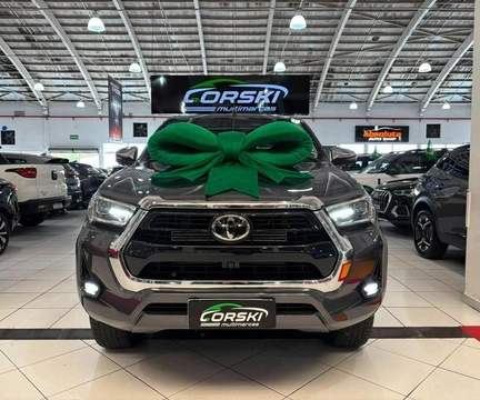 Toyota Hilux 2025 Cinza — foto 1 de 3