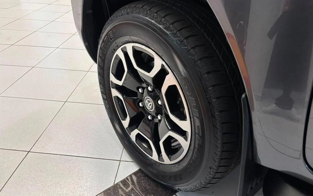 imagem-https://www.socarrao.com.br/sc-vehicle-images-prod/2241616/1791634070826-8202435_14_B_9a30a2478a.jpeg