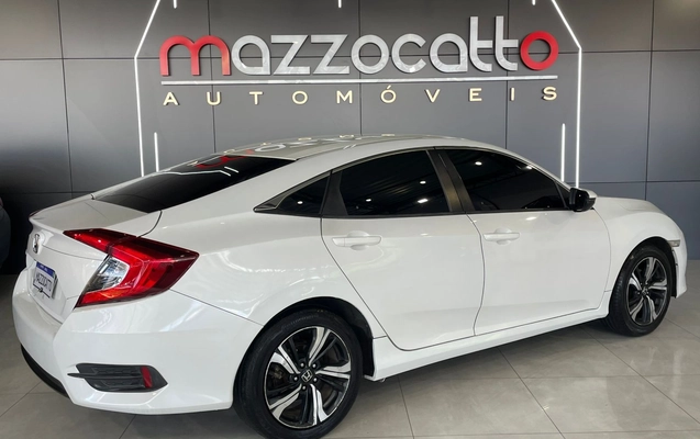 imagem-https://www.socarrao.com.br/sc-vehicle-images-prod/2241620/1781960984778-003_117424a2b3aaee49e45a539e3ddd62fd.jpeg