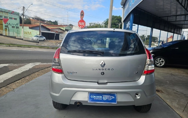 imagem-https://www.socarrao.com.br/sc-vehicle-images-prod/2241769/1788020597922-59aba068-5fe8-eabb-19ad-9064321c0fae-whatsappimage2026-06-20at1003441jpeg.jpg