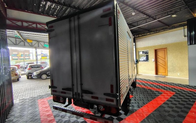 imagem-https://www.socarrao.com.br/sc-vehicle-images-prod/2241778/1782483881023-8164137_4_B_5e41541a06.jpeg
