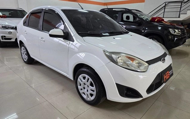 imagem-https://www.socarrao.com.br/sc-vehicle-images-prod/2241780/1781963121923-UexIAUW6l7Nlie6mN0kFOr5iXnjo7Yb5.jpg