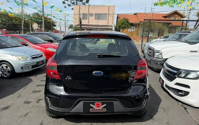 imagem-https://www.socarrao.com.br/sc-vehicle-images-prod/2241866/1781964866977-8182836_5_B_0714db2f66.jpeg