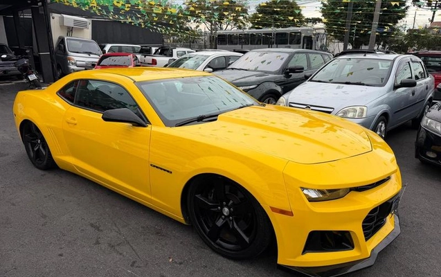 imagem-https://www.socarrao.com.br/sc-vehicle-images-prod/2241926/1782231216050-8173701_12_B_059b59210d.jpeg