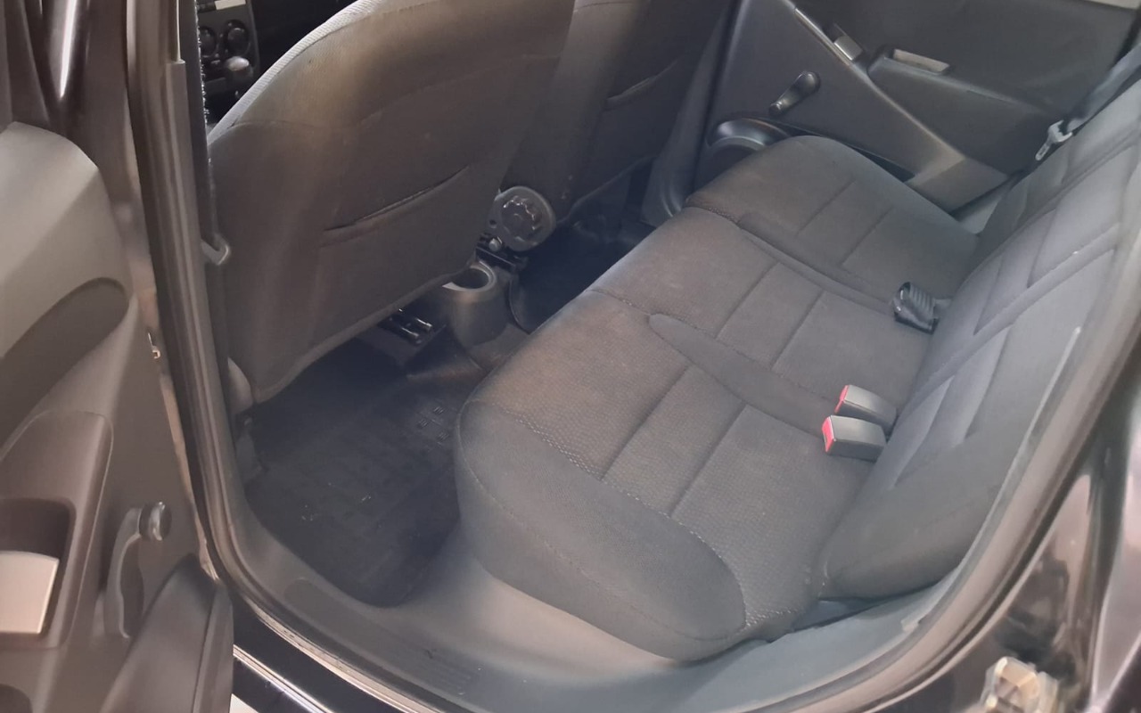 imagem-https://www.socarrao.com.br/sc-vehicle-images-prod/2241928/1781967143281-V2hhdHNBcHAgSW1hZ2UgMjAyNi0wNi0yMCBhdCAxMS4zNy4yNS5qcGVn.jpeg