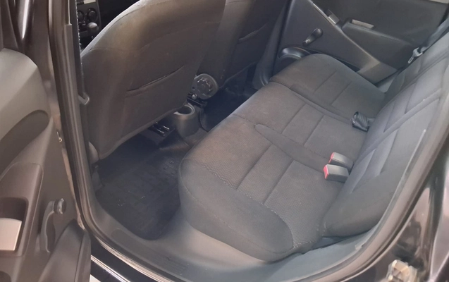 imagem-https://www.socarrao.com.br/sc-vehicle-images-prod/2241928/1781967143281-V2hhdHNBcHAgSW1hZ2UgMjAyNi0wNi0yMCBhdCAxMS4zNy4yNS5qcGVn.jpeg