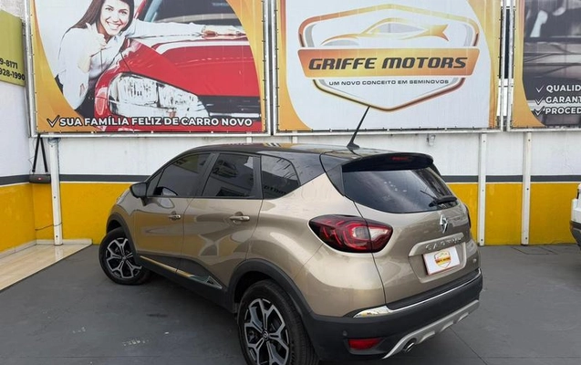 imagem-https://www.socarrao.com.br/sc-vehicle-images-prod/2242145/1787917228851-8199671_17_B_2ebfedcbae.jpeg