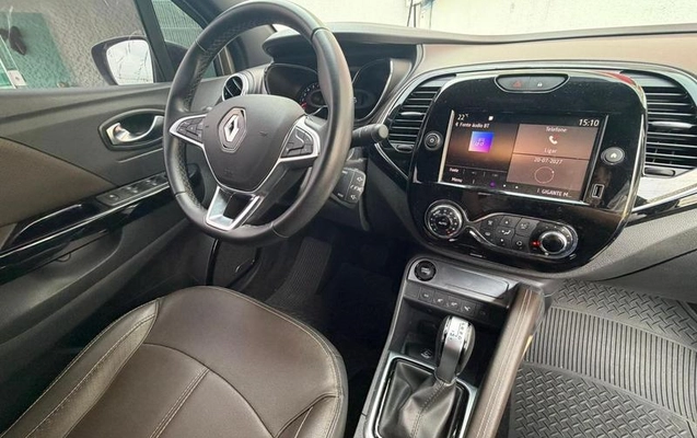 imagem-https://www.socarrao.com.br/sc-vehicle-images-prod/2242145/1787917228859-8199671_12_B_eab14f78a5.jpeg