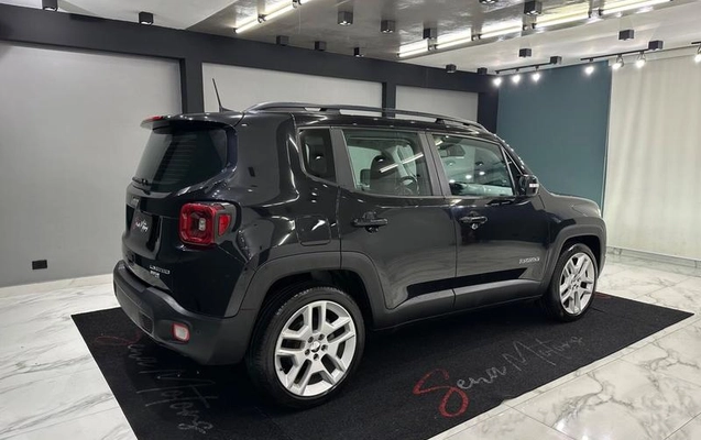 imagem-https://www.socarrao.com.br/sc-vehicle-images-prod/2242285/1790185943947-8202475_3_B_cdb6f70c70.jpeg