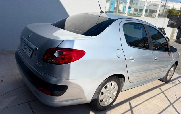 imagem-https://www.socarrao.com.br/sc-vehicle-images-prod/2242307/1781976785829-V2hhdHNBcHAgSW1hZ2UgMjAyNi0wNi0xOSBhdCAxMS4zNS4wMSAoMSkuanBlZw.jpeg