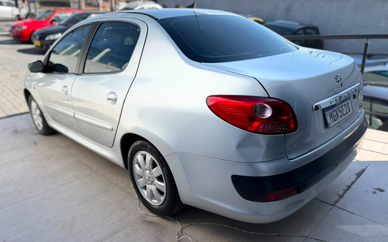 imagem-https://www.socarrao.com.br/sc-vehicle-images-prod/2242307/1781976785943-V2hhdHNBcHAgSW1hZ2UgMjAyNi0wNi0xOSBhdCAxMS4zNS4wMS5qcGVn.jpeg