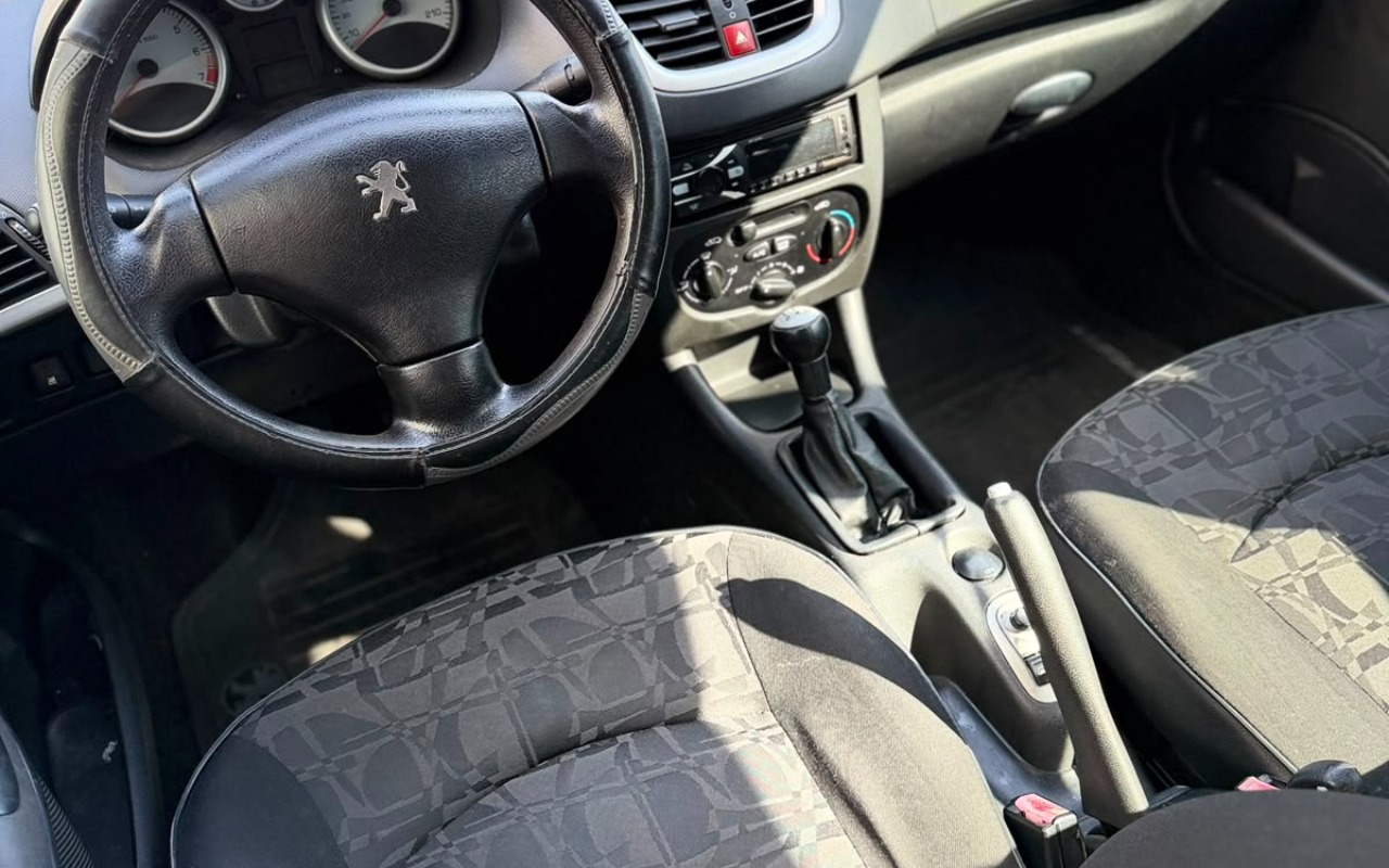 imagem-https://www.socarrao.com.br/sc-vehicle-images-prod/2242307/1781976785992-V2hhdHNBcHAgSW1hZ2UgMjAyNi0wNi0xOSBhdCAxMS4zNS4wMSAoMykuanBlZw.jpeg