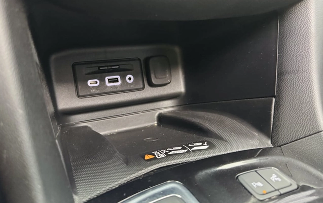 imagem-https://www.socarrao.com.br/sc-vehicle-images-prod/2242552/1786972998921-vehicle_image_1781876554_91f74da404e4e0d1910822413009f95b.jpeg