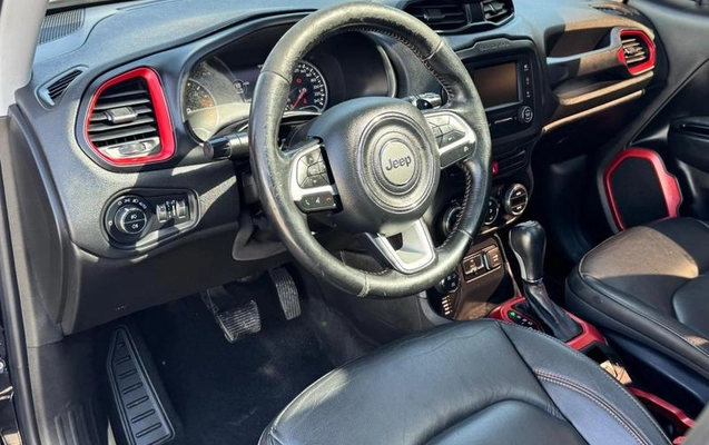 imagem-https://www.socarrao.com.br/sc-vehicle-images-prod/2242795/1788960222688-8207433_14_B_6d59eb9d5b.jpeg