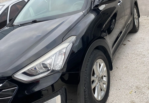 Hyundai Santa Fé 2014 Preto — foto 1 de 3
