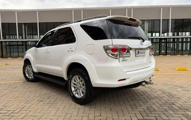 imagem-https://www.socarrao.com.br/sc-vehicle-images-prod/2256641/1787053374964-8176801_8_B_66adb0ff75.jpeg