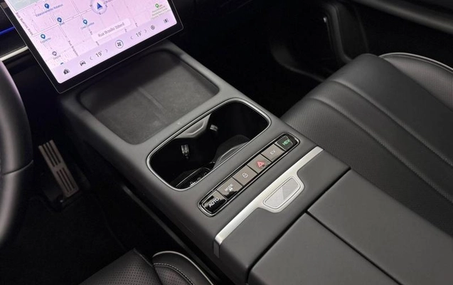 imagem-https://www.socarrao.com.br/sc-vehicle-images-prod/2256660/1789493750694-8195688_1_B_bb57f0daa0.jpeg