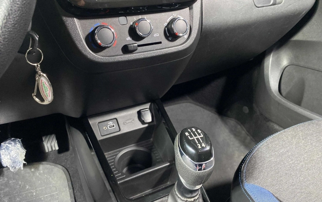 imagem-https://www.socarrao.com.br/sc-vehicle-images-prod/2256720/1782130597533-003_2c651ab34e63c113c7f6b0a362108e5f.jpg