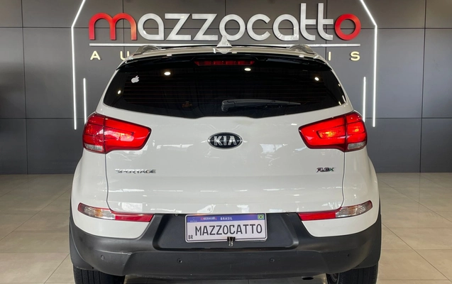 imagem-https://www.socarrao.com.br/sc-vehicle-images-prod/2257184/1782132083705-003_a035b5fc572545b42aee3b9a2e715182.jpeg