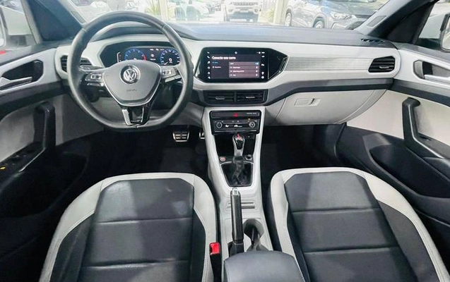 imagem-https://www.socarrao.com.br/sc-vehicle-images-prod/2257524/1782849434319-8173798_0_B_9fd37e9e97.jpeg