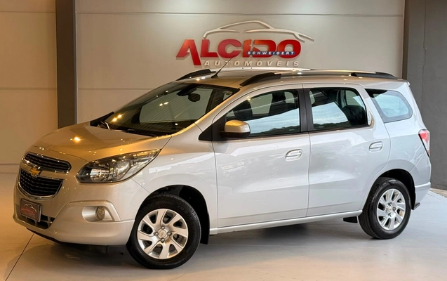 imagem-https://www.socarrao.com.br/sc-vehicle-images-prod/2257538/1789393307818-65ea601877084da98ce10ac675971132_1782133298982.jpg