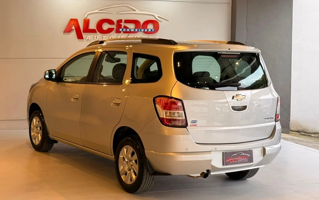 imagem-https://www.socarrao.com.br/sc-vehicle-images-prod/2257538/1789393307819-d4e468301d4f46f2a05c3e737e491afb_1782133298992.jpg