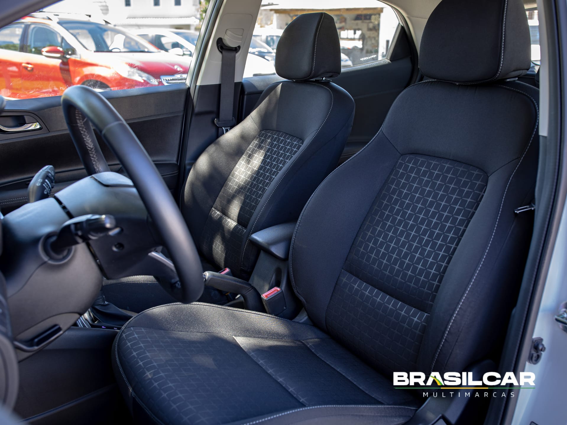 imagem-https://www.socarrao.com.br/sc-vehicle-images-prod/22576/1769988336276-7212399OR_1767972614_100_750.jpg