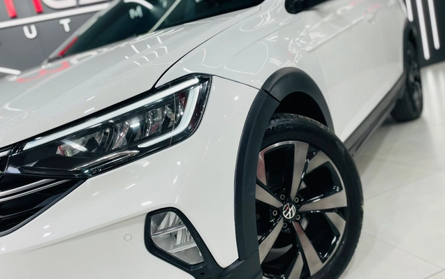 imagem-https://www.socarrao.com.br/sc-vehicle-images-prod/2257703/1783435518979-003_59e29d3860d97ebad5399b7b7c411144.jpeg