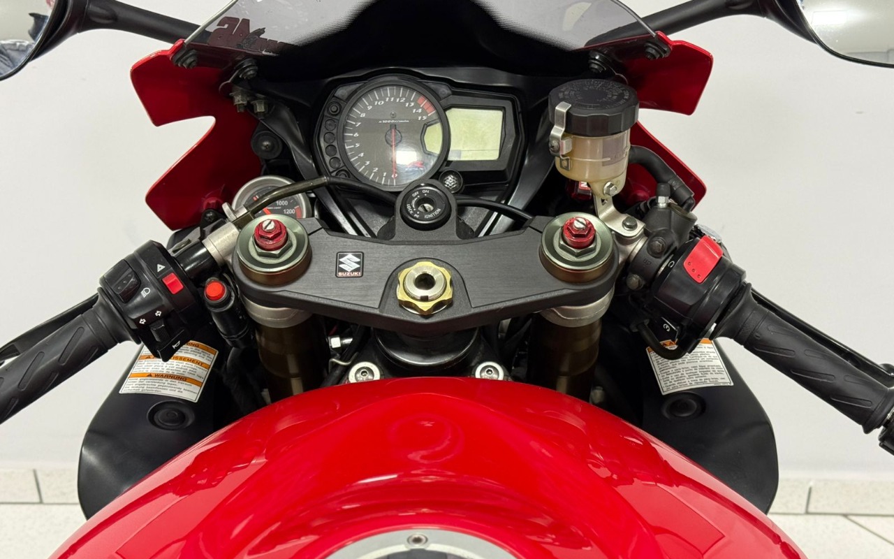 imagem-https://www.socarrao.com.br/sc-vehicle-images-prod/2257901/1782135716751-V2hhdHNBcHAgSW1hZ2UgMjAyNi0wNi0xOSBhdCAxNi4yNy4zNiAoMikuanBlZw.jpeg