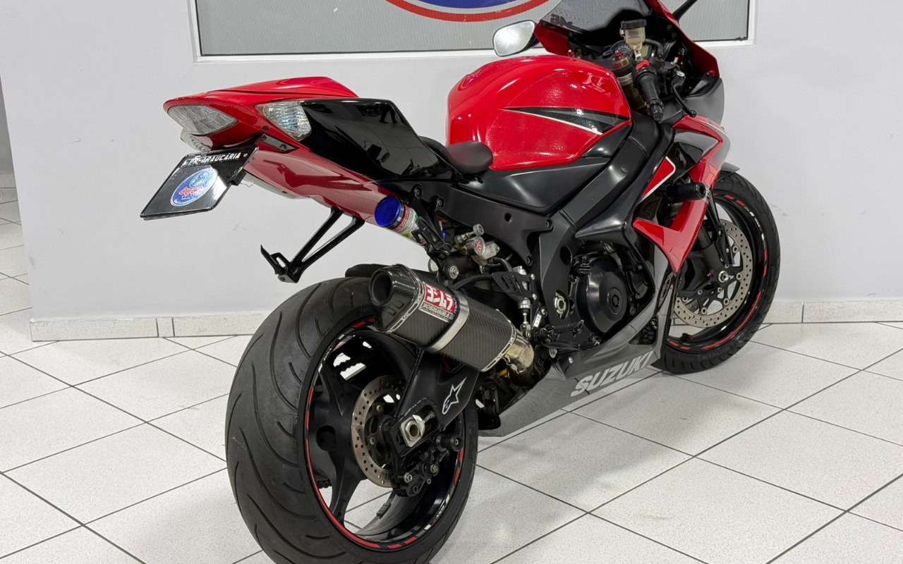 imagem-https://www.socarrao.com.br/sc-vehicle-images-prod/2257901/1782135716859-V2hhdHNBcHAgSW1hZ2UgMjAyNi0wNi0xOSBhdCAxNi4yNy4zNiAoMykuanBlZw.jpeg