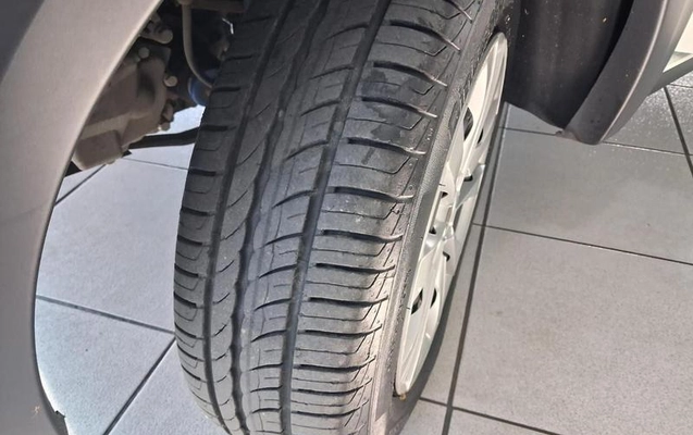 imagem-https://www.socarrao.com.br/sc-vehicle-images-prod/2257903/1782135703896-8208481_15_B_98f682dba2.jpeg