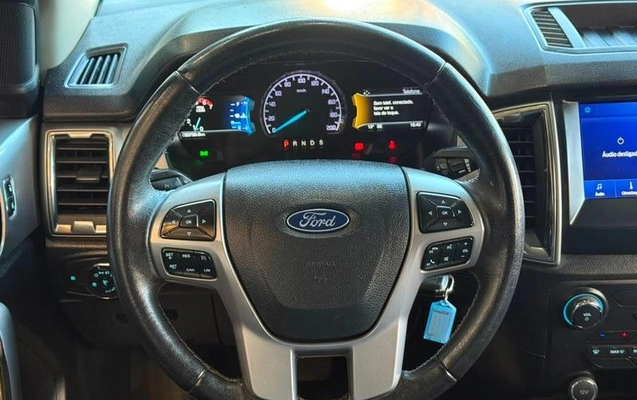 imagem-https://www.socarrao.com.br/sc-vehicle-images-prod/2257921/1788378623594-8208435_1_B_585d7638b2.jpeg