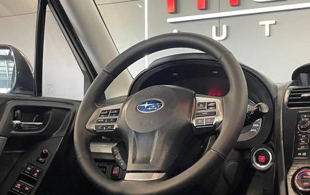 imagem-https://www.socarrao.com.br/sc-vehicle-images-prod/2258102/1782137179420-003_ace397e854e8c94ce384c8f52da3a4f7.jpeg