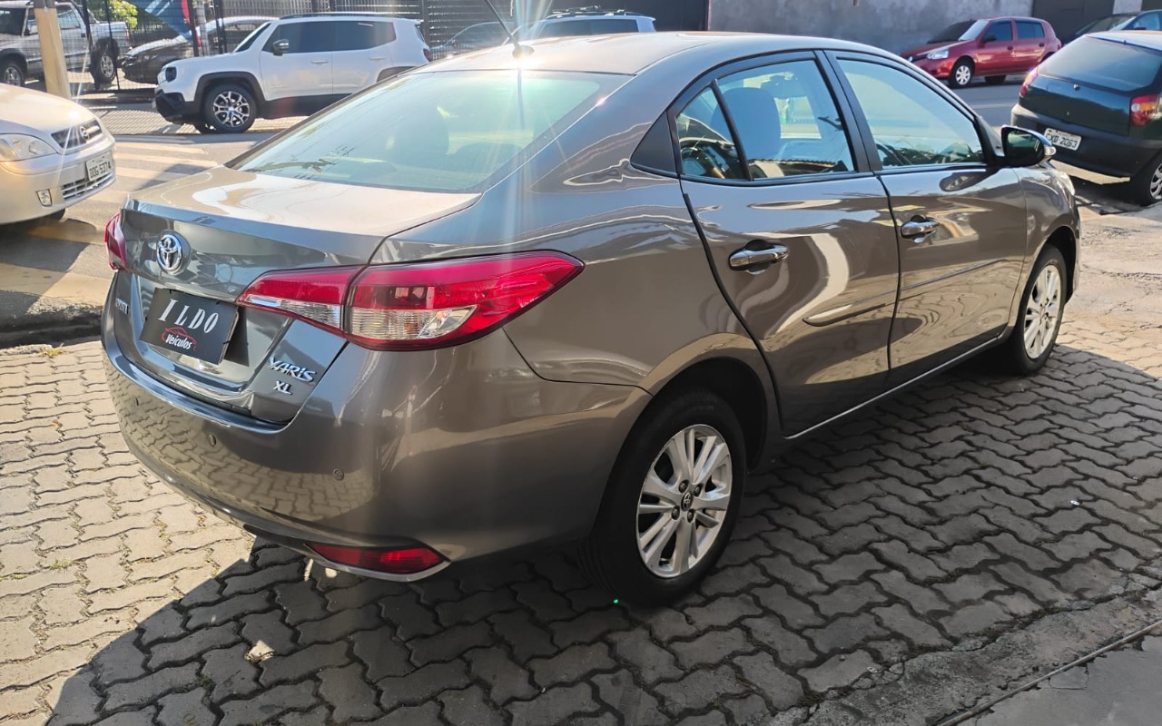 imagem-https://www.socarrao.com.br/sc-vehicle-images-prod/2258107/1782137199812-NS5qcGVn.jpeg