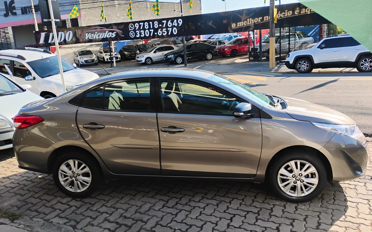 imagem-https://www.socarrao.com.br/sc-vehicle-images-prod/2258107/1782137200180-OC5qcGVn.jpeg