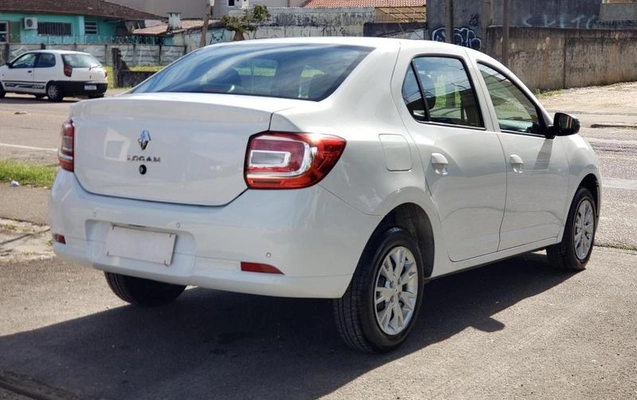 imagem-https://www.socarrao.com.br/sc-vehicle-images-prod/2258149/1791556865207-8208628_3_B_67852cadc3.jpeg