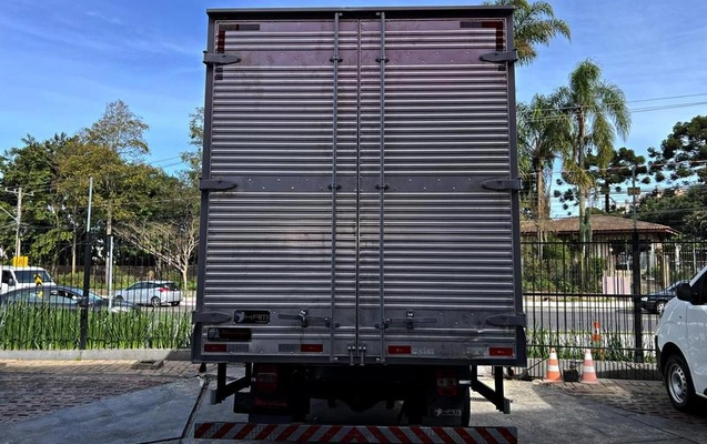 imagem-https://www.socarrao.com.br/sc-vehicle-images-prod/2258190/1785428468910-8127066_5_B_6c702f203e.jpeg