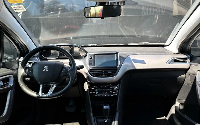 imagem-https://www.socarrao.com.br/sc-vehicle-images-prod/2258206/1782137914357-8_105449.jpg
