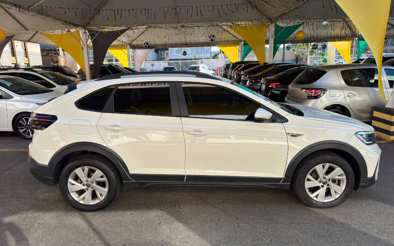 imagem-https://www.socarrao.com.br/sc-vehicle-images-prod/2258263/1782138164870-YTUyZmFkNTAtZTFjZi00NTg0LTliYTktNzhlOWQ4YTFkOGYwLmpwZWc.jpeg