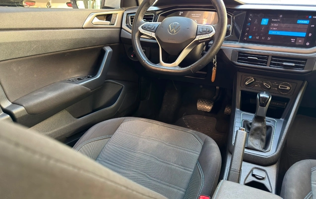 imagem-https://www.socarrao.com.br/sc-vehicle-images-prod/2258263/1782138166080-Y2RhM2ZlMTQtZDc2Ni00ODMyLWI1NTgtNTEwZmYxZmU0YjEwLmpwZWc.jpeg