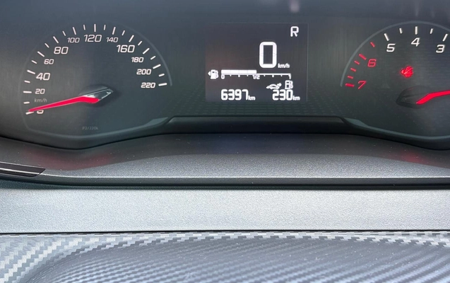 imagem-https://www.socarrao.com.br/sc-vehicle-images-prod/2258265/1782241564003-ZmE0ZTFjOGEtNzQzYy00OGM1LWJjMDMtNDAyNTk2ZGQ0OGU3LmpwZw.jpg