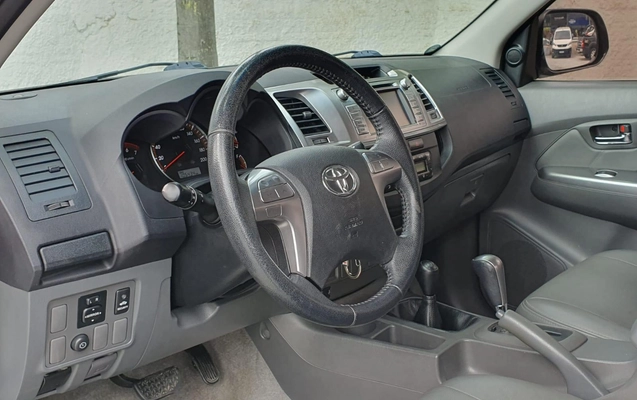 imagem-https://www.socarrao.com.br/sc-vehicle-images-prod/2258436/1786650487105-1b1ec84dda134507ab675d3054883bb8_1706192153049.jpg