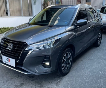 Nissan KICKS 2024 Cinza — foto 1 de 3